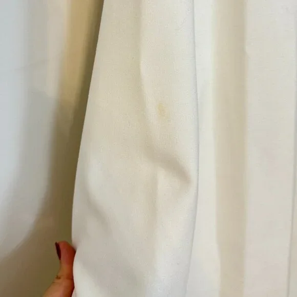 REFORMATION Mikol Pleated Midi Dress in White Size Medium - Picture 8 of 12